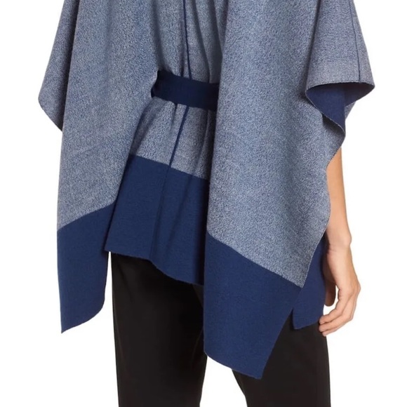 Eileen Fisher Size S/M Felted Merino Wool Double Face Poncho, Blue Bonnet - NWOT - Picture 8 of 10